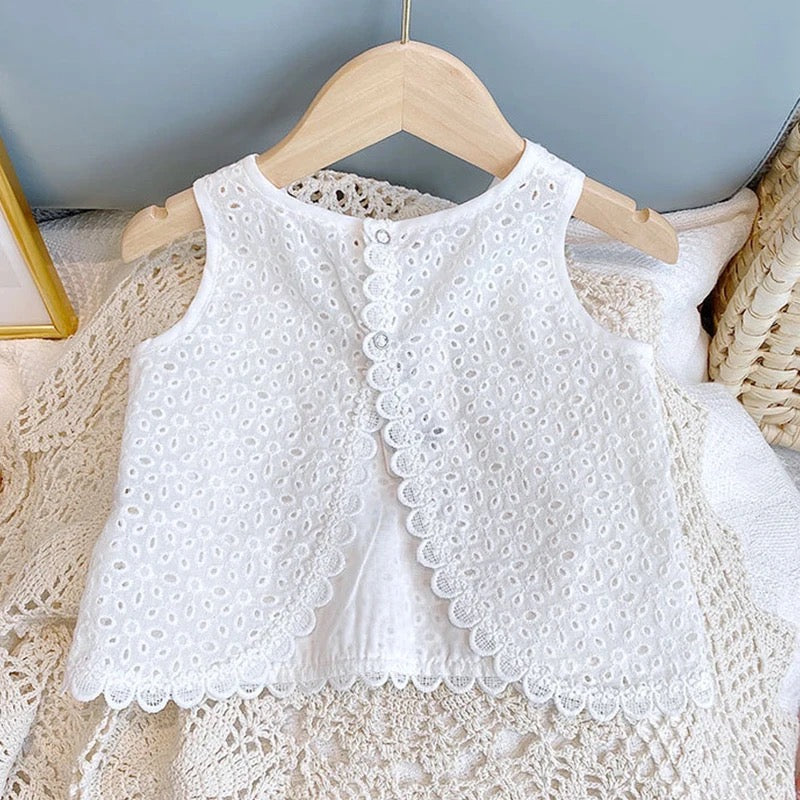 Cotton lace style shorts & top