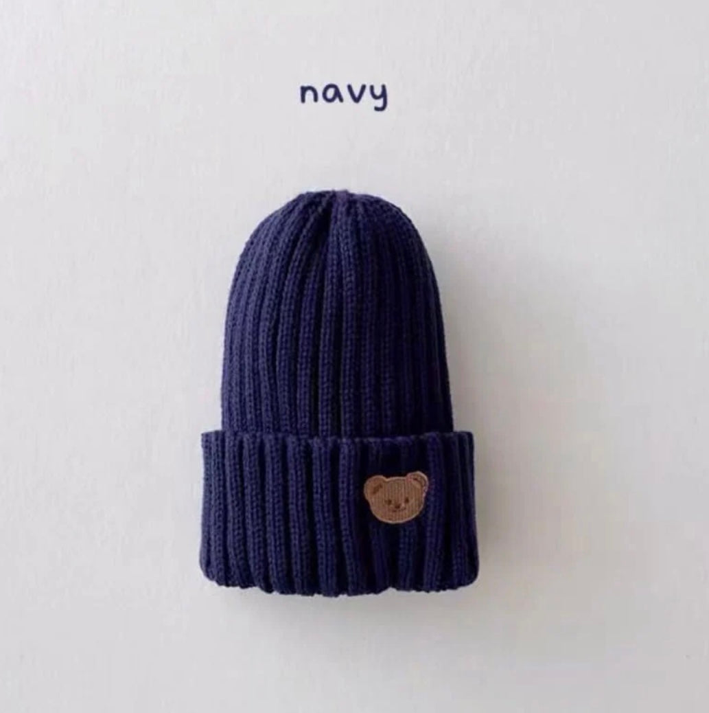 BEAR BEANIE HAT