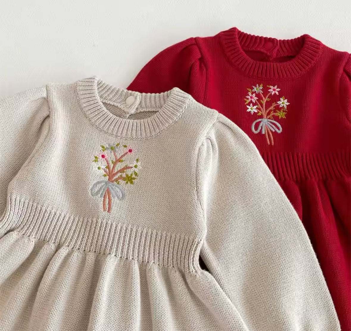 EMBROIDERED KNIT DRESS