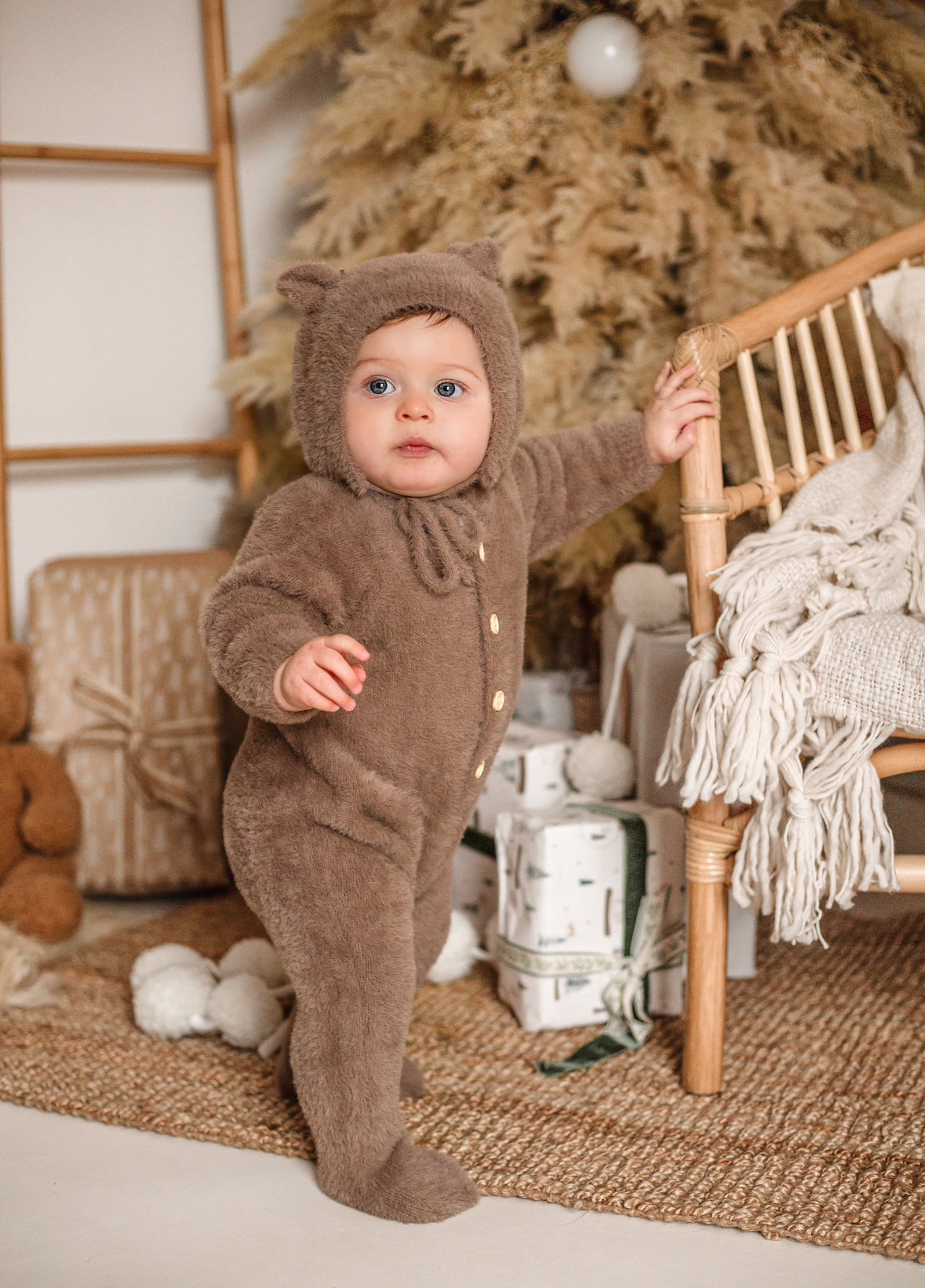BEAR ONESIE & HAT