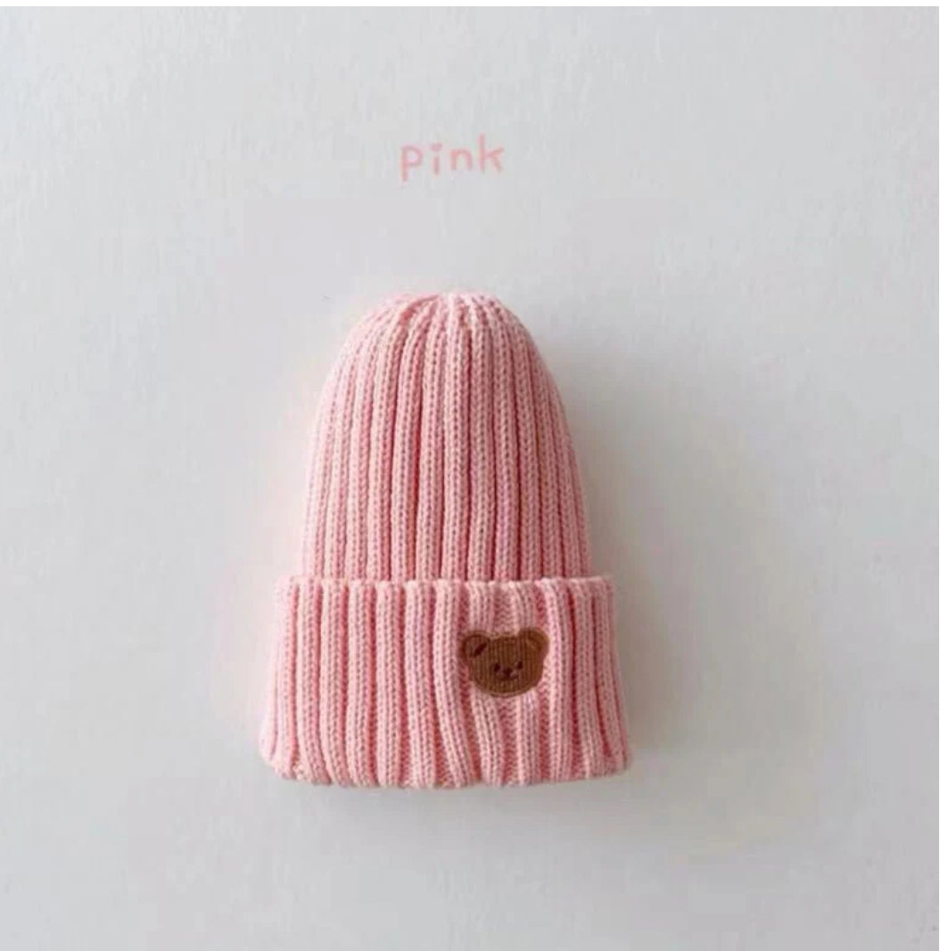 BEAR BEANIE HAT