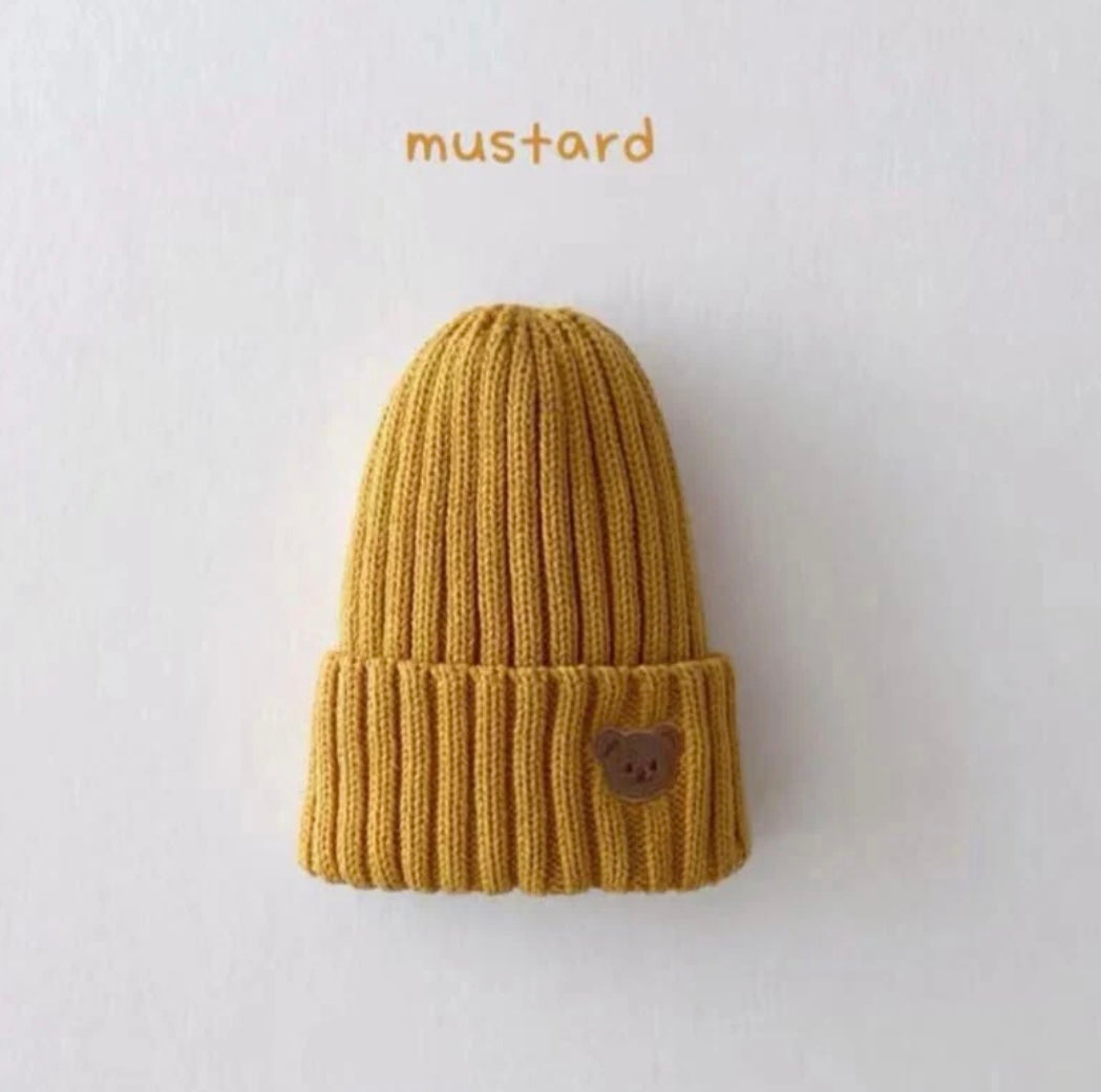 BEAR BEANIE HAT