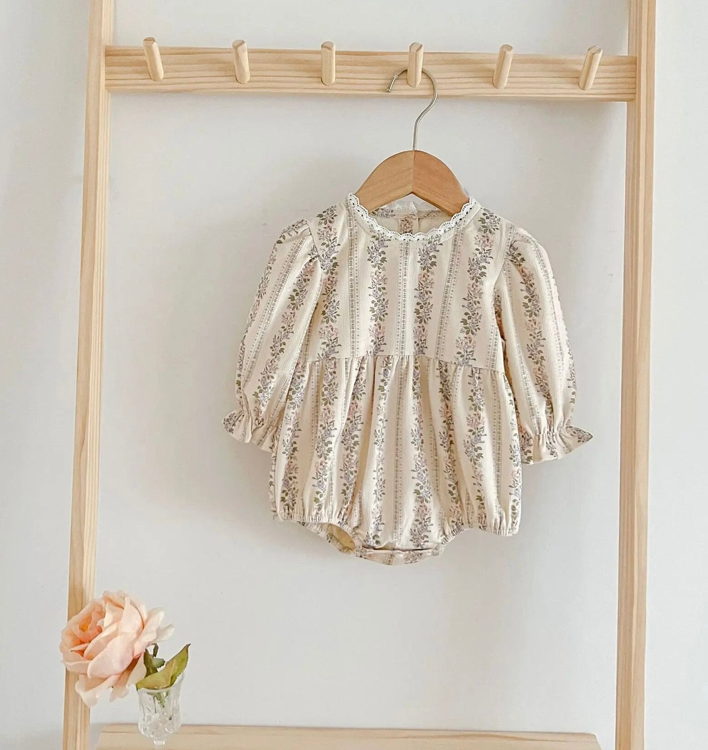 Vintage vine romper