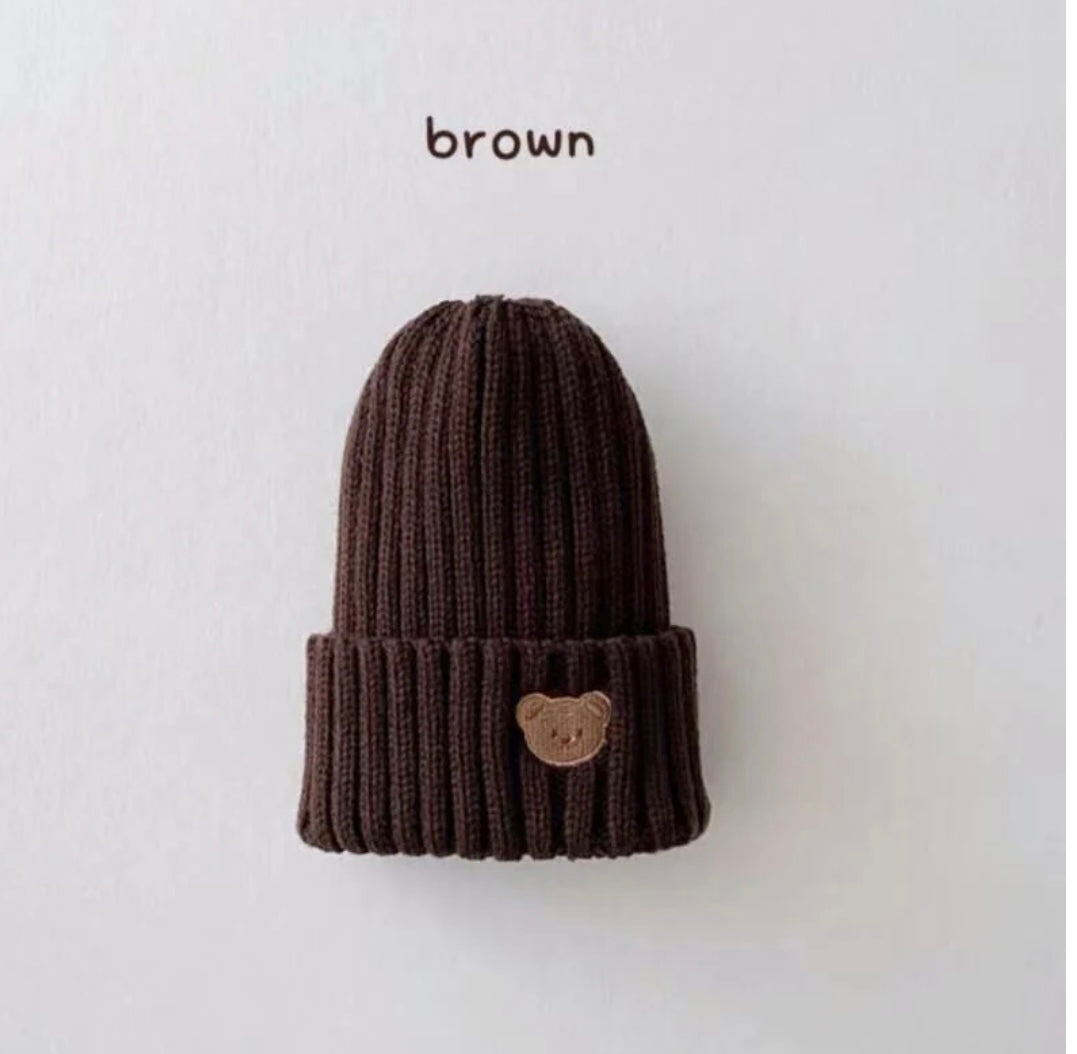 BEAR BEANIE HAT