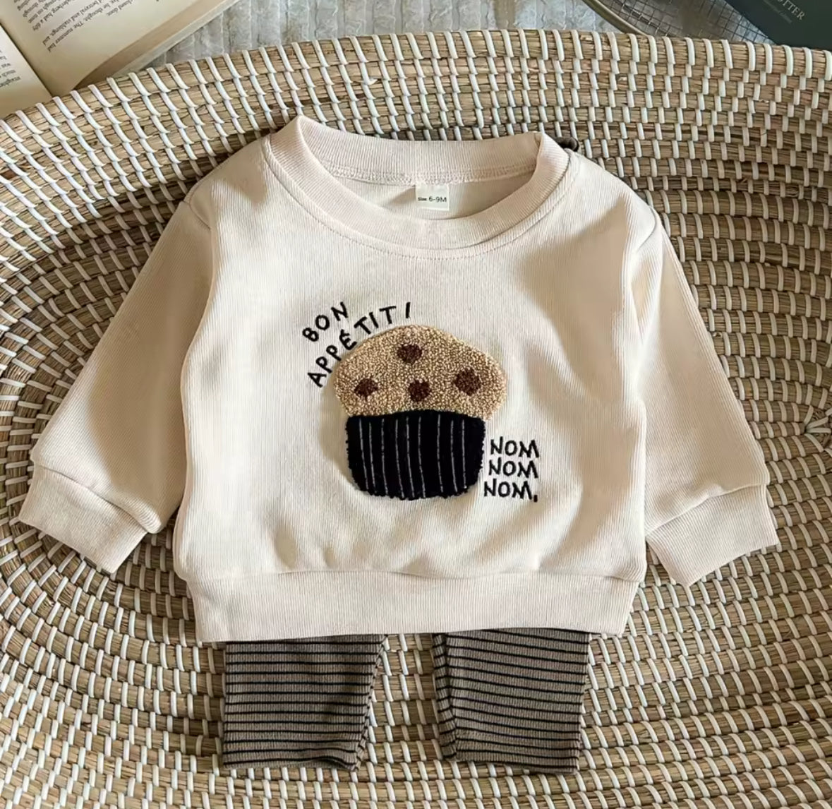 Nom Nom Two Piece Set
