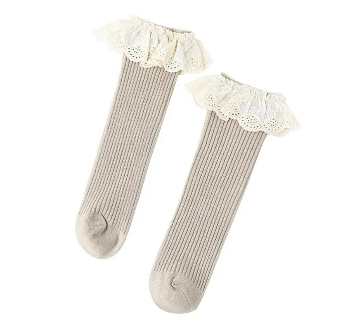 Khaki grey frill socks