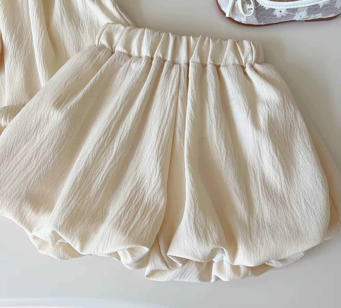 PEARL BOW TOP & SHORTS