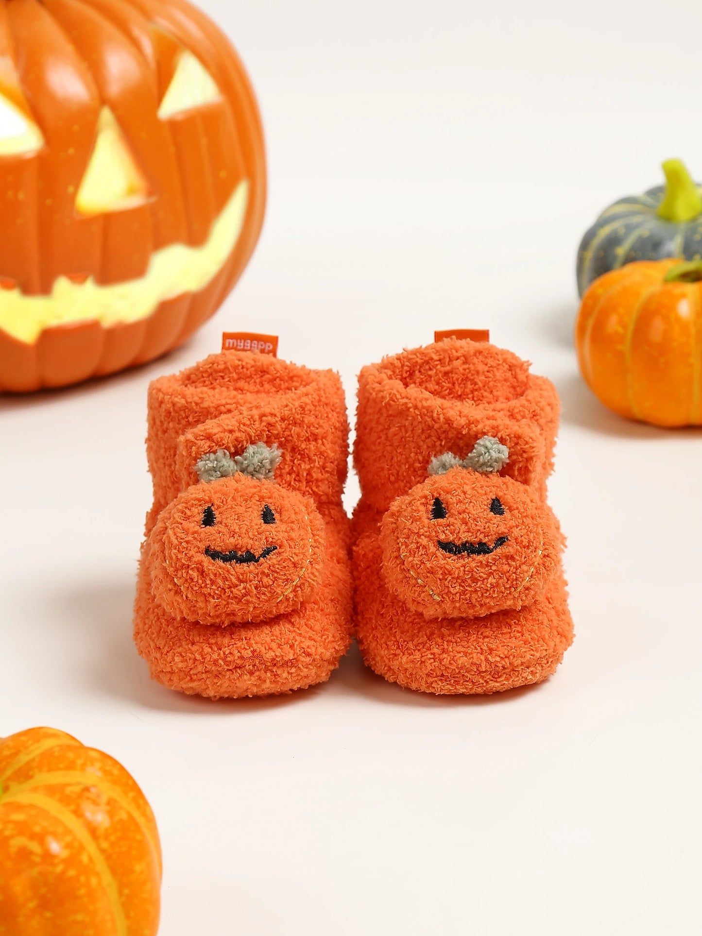 PUMPKIN BOOTIES