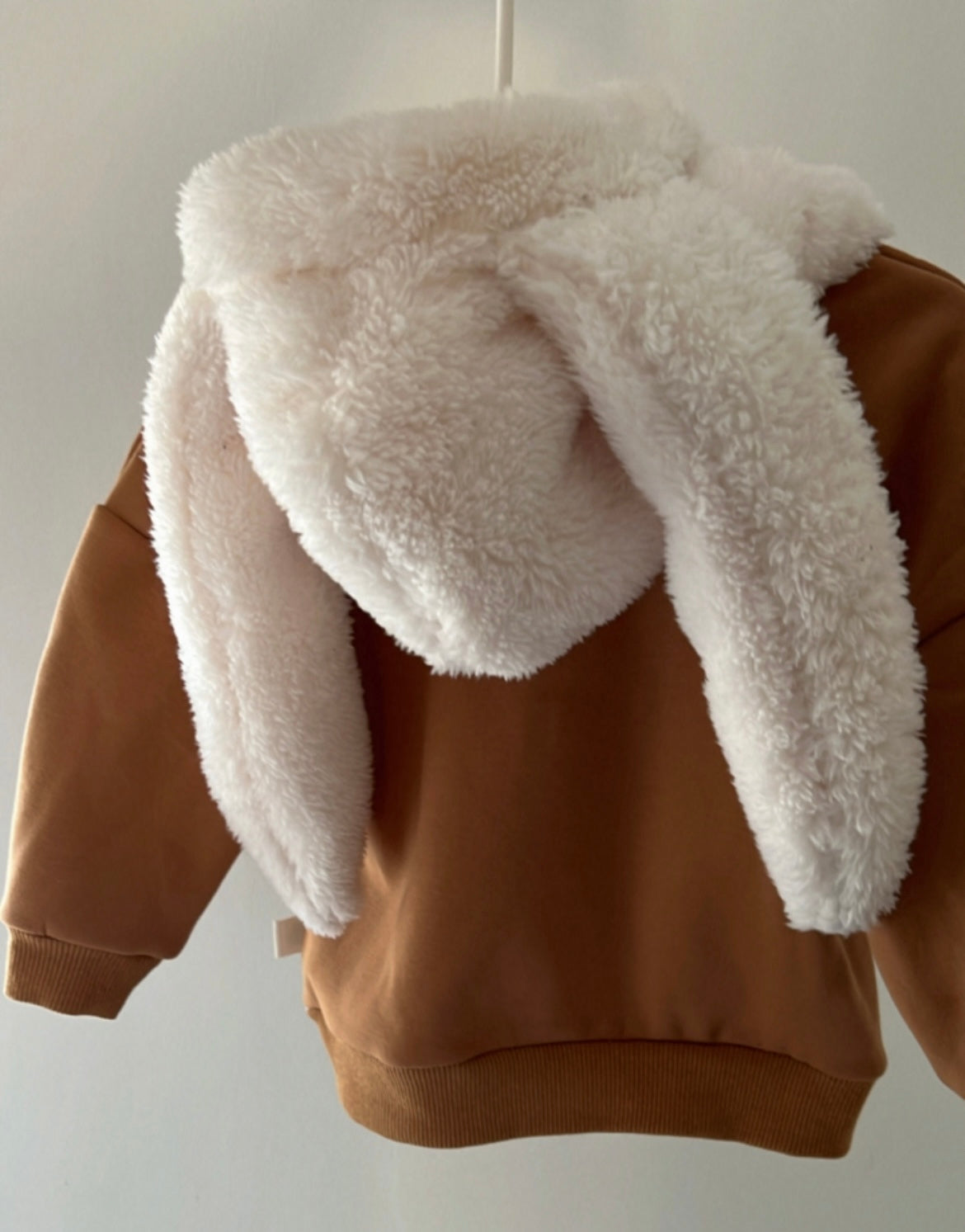 BUNNY SAND HOODIE