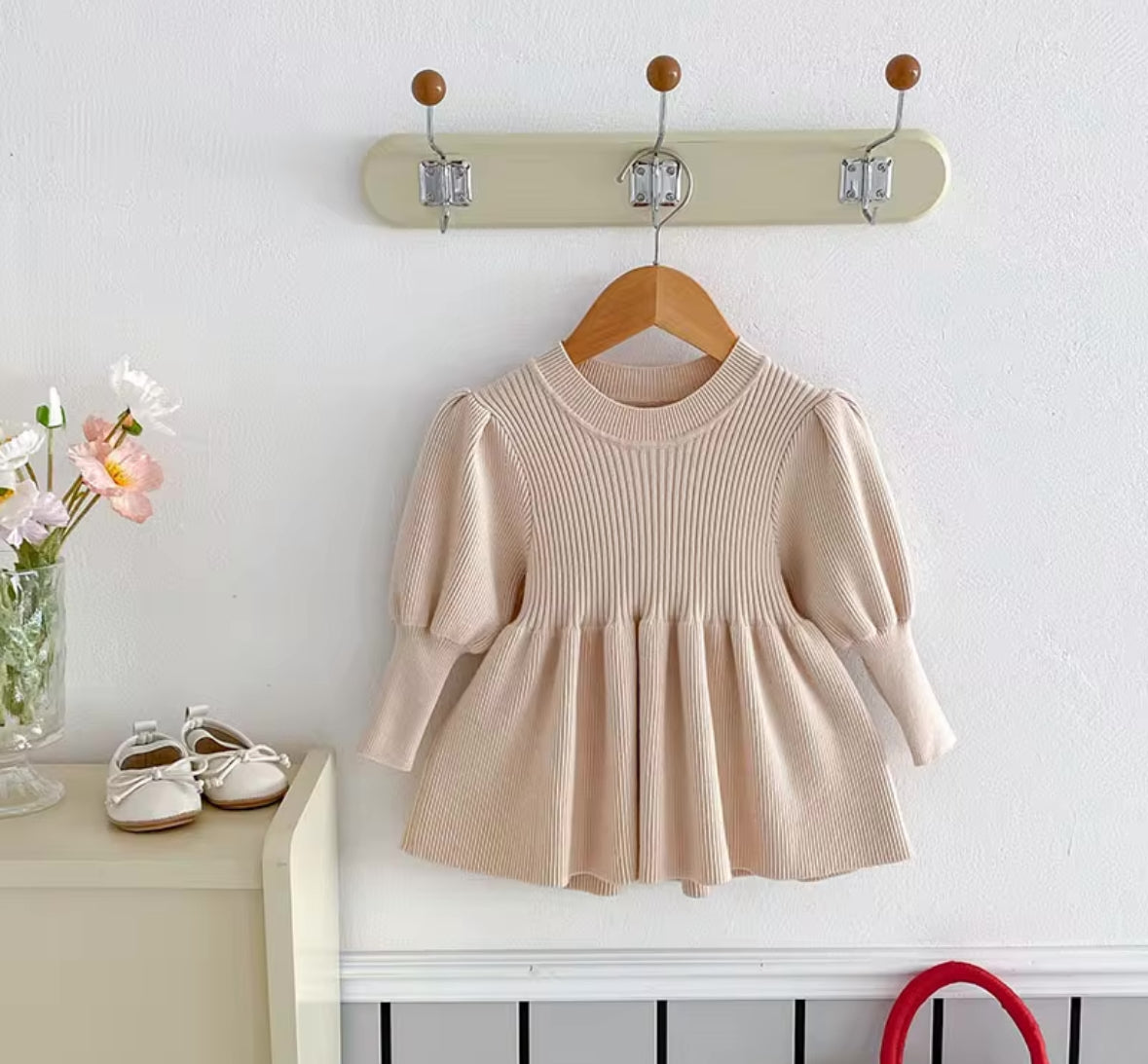 RIBBED KNIT DRESS