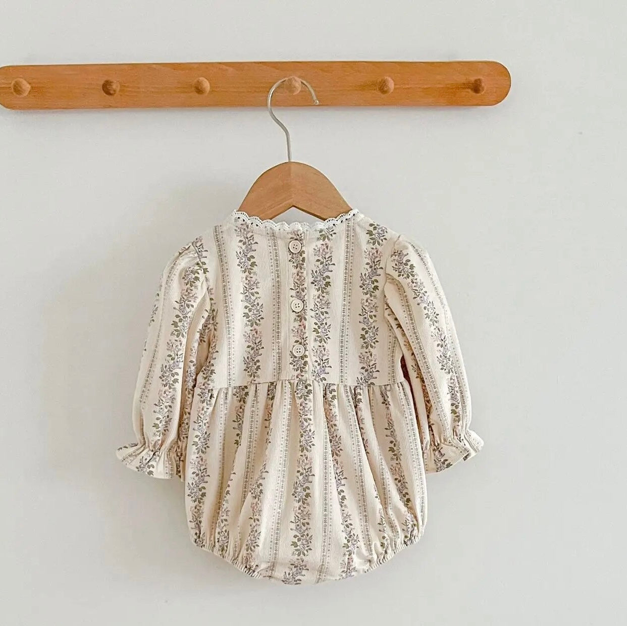 Vintage vine romper