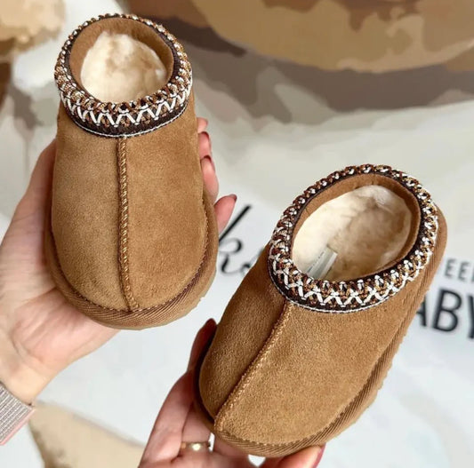 CHESTNUT BOOTS