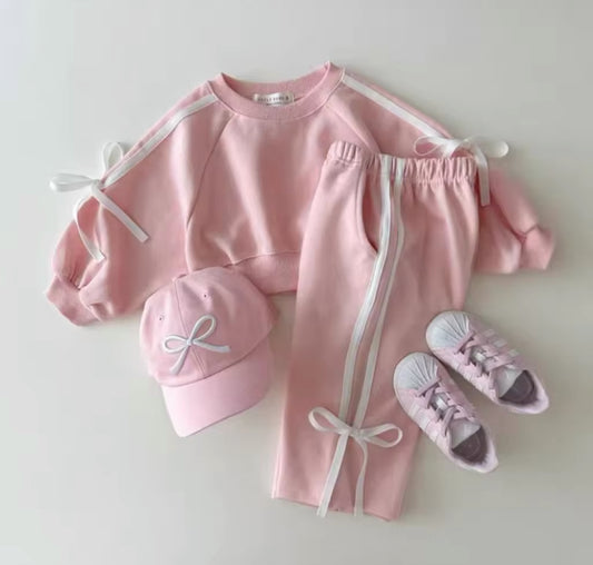 PRETTY BOW TRACKSUIT