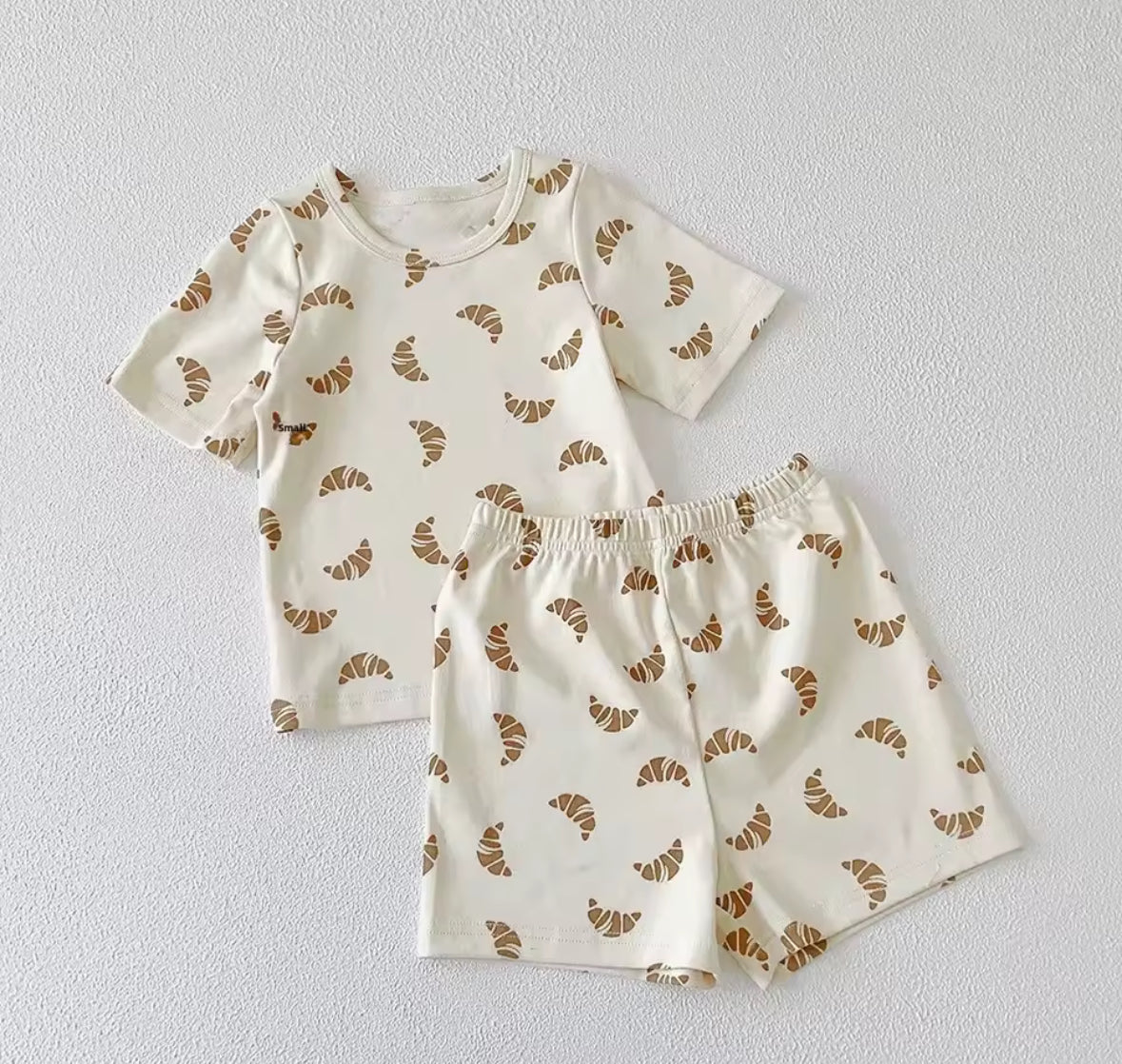 Croissant Two Piece Set