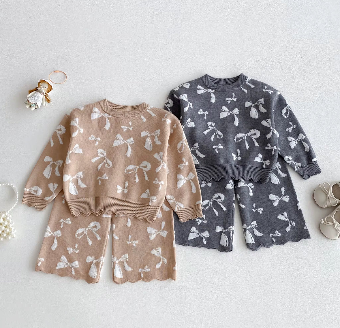 Grey Bow Set