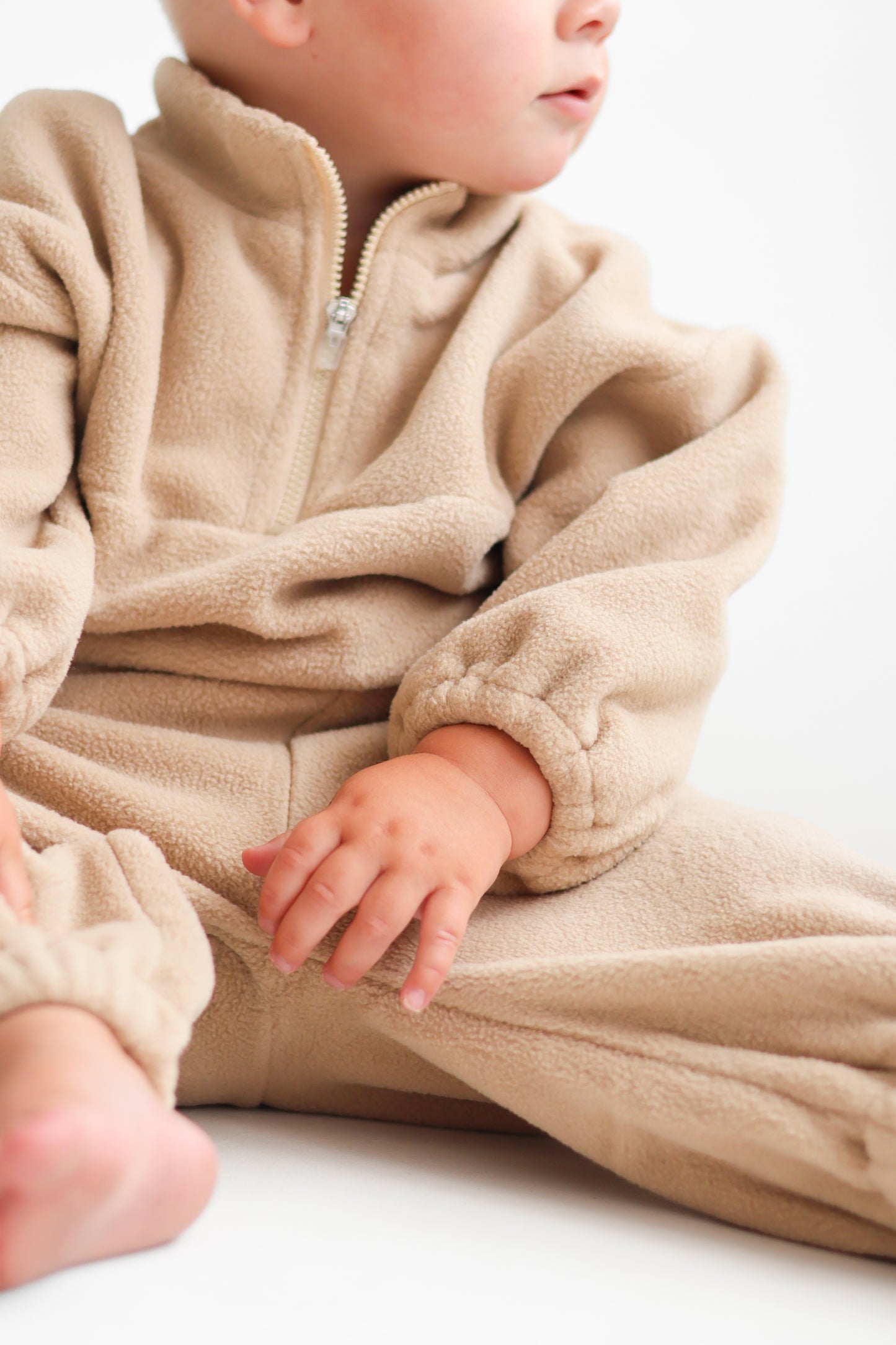 FLEECE TRACKSUIT