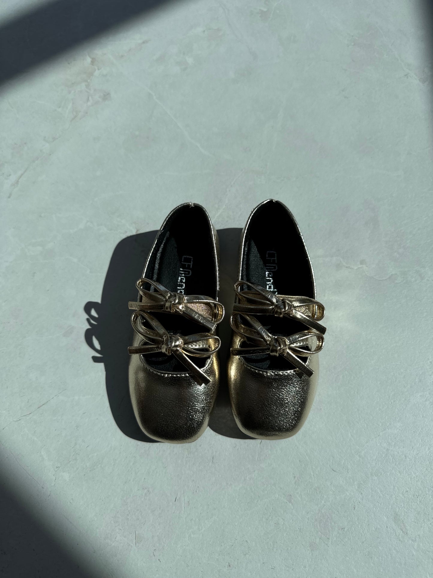Gold Double Bow Pumps